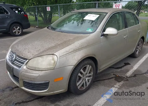 2006 Volkswagen Jetta 2.5 из США, поврежденный, VIN 3VWSF71K76M750076